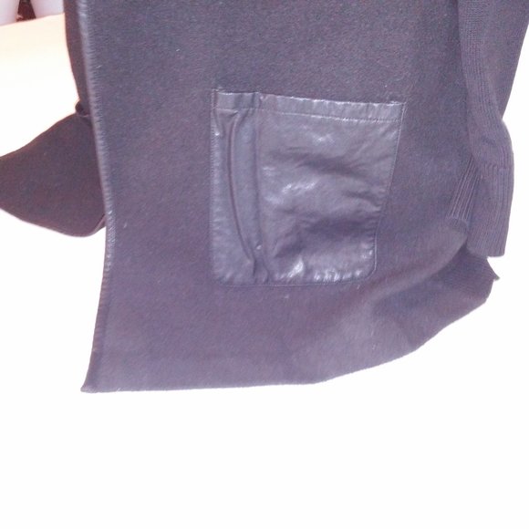 Chicos Sweater Womens Size 2 Medium 12 Black Solid Draped Look Long Sleeve Jacke - Picture 8 of 16